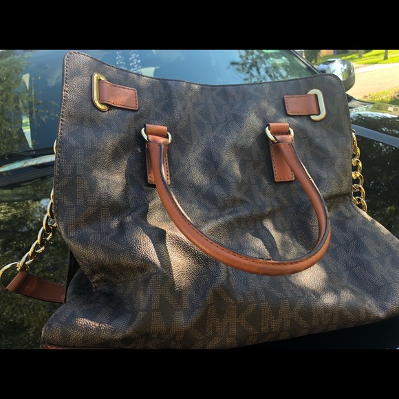 Michael Kors Brown Signature Bag - Picture 4 of 6